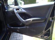 Peugeot 2008 Kombi 1,2 l 61 kw