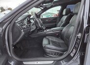 BMW Řada 7 Sedan / Limuzína 4,4 l 300 kw