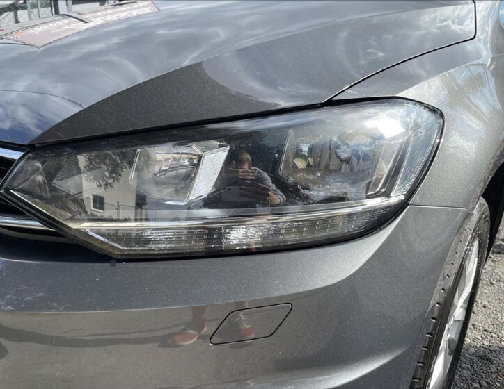 Volkswagen Touran MPV 2,0 l 110 kw