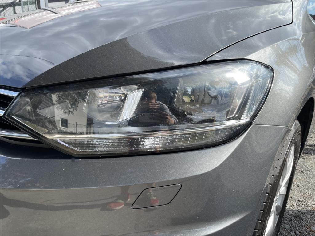 Volkswagen Touran MPV 2,0 l 110 kw