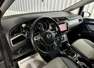 Volkswagen Touran 15