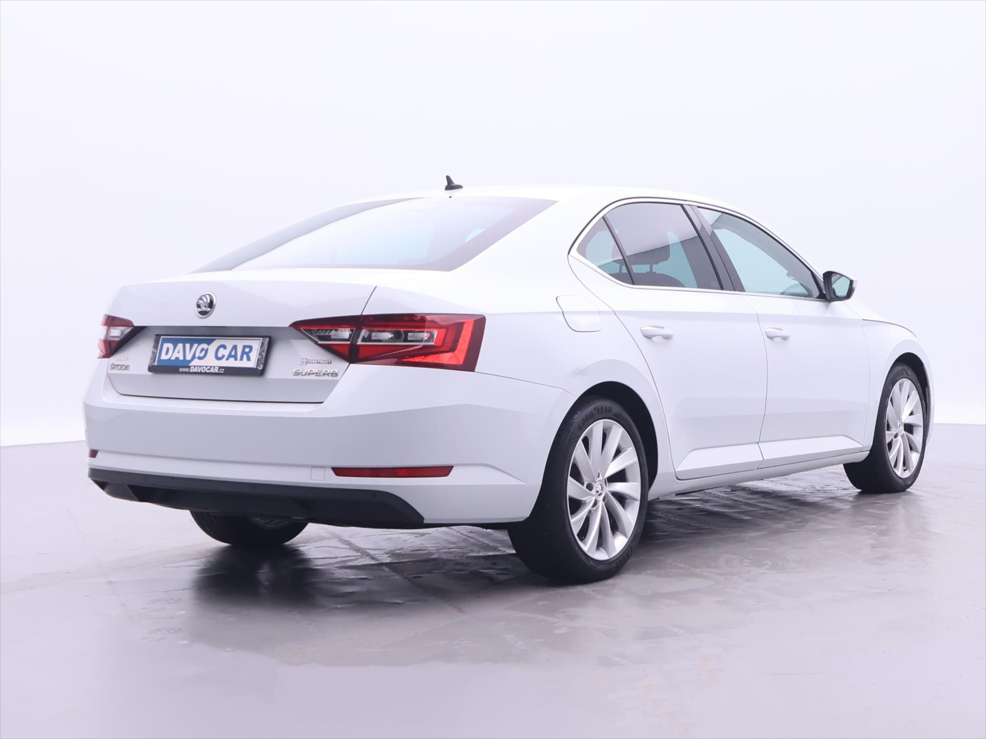Škoda Superb Liftback 2,0 l 140 kw