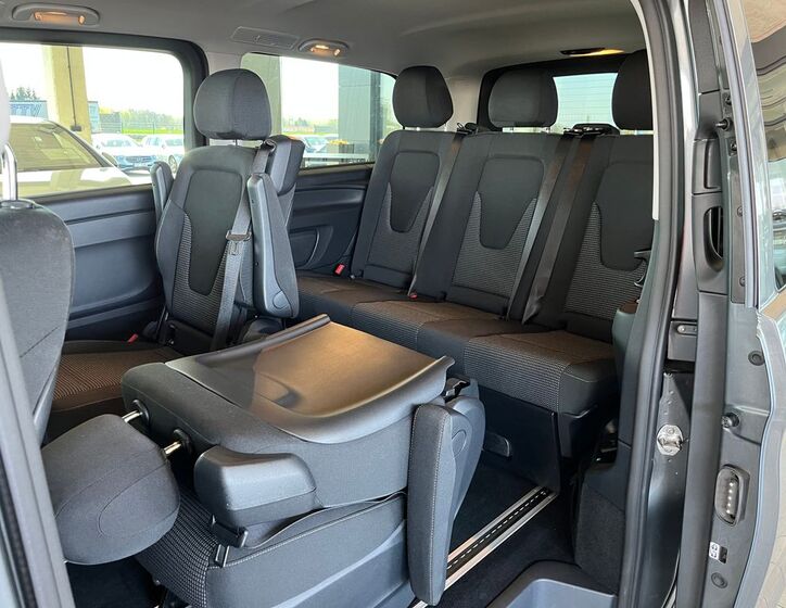 Mercedes-Benz Vito 19