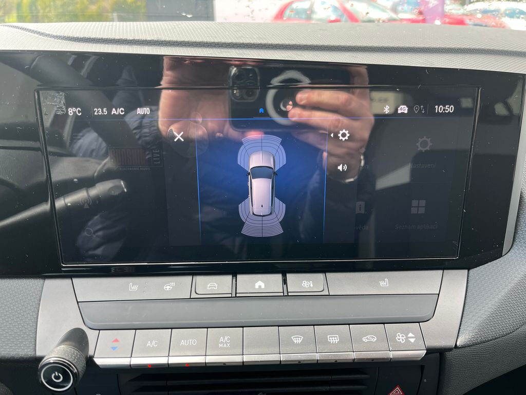 Opel Astra Kombi 1,2 l 81 kw