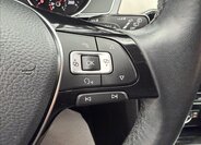 Volkswagen Passat 24