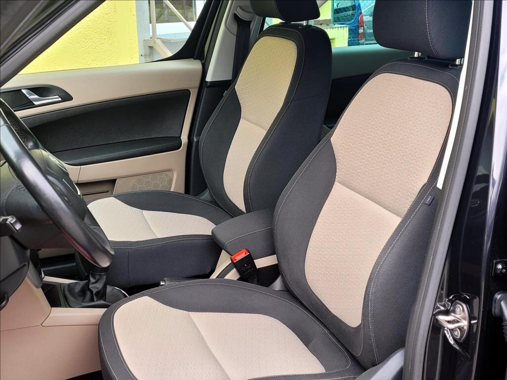 Škoda Yeti SUV / Terénní 1,8 l 118 kw