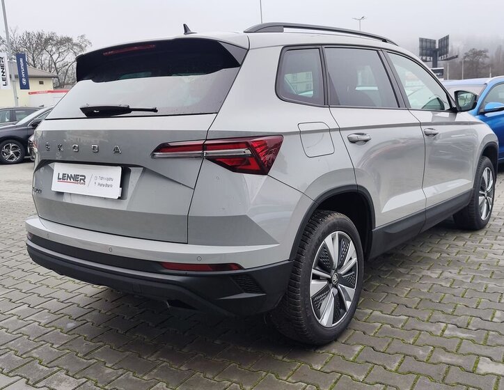 Škoda Karoq 5