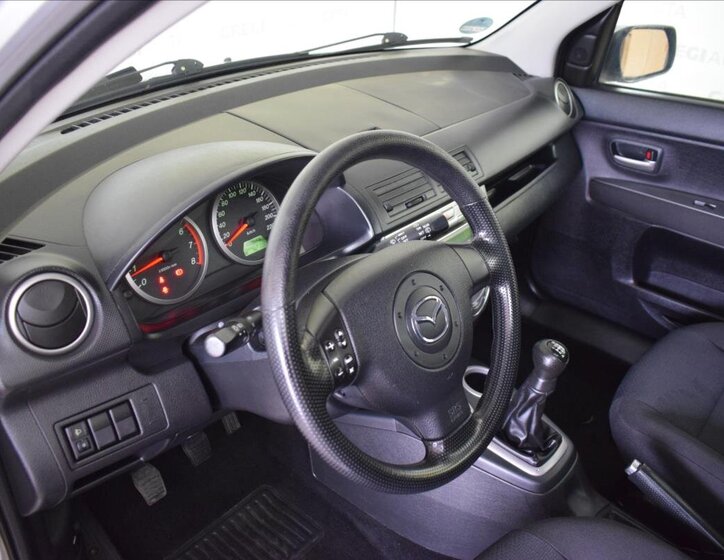 Mazda 2 Hatchback 1,4 l 59 kw