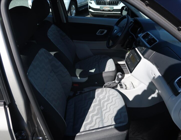 Škoda Fabia Kombi 1,6 l 77 kw