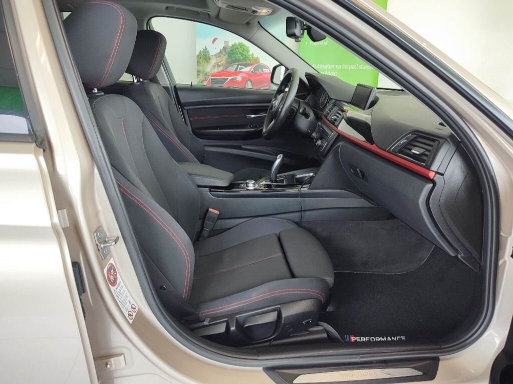 BMW Řada 3 Kombi 2,0 l 135 kw