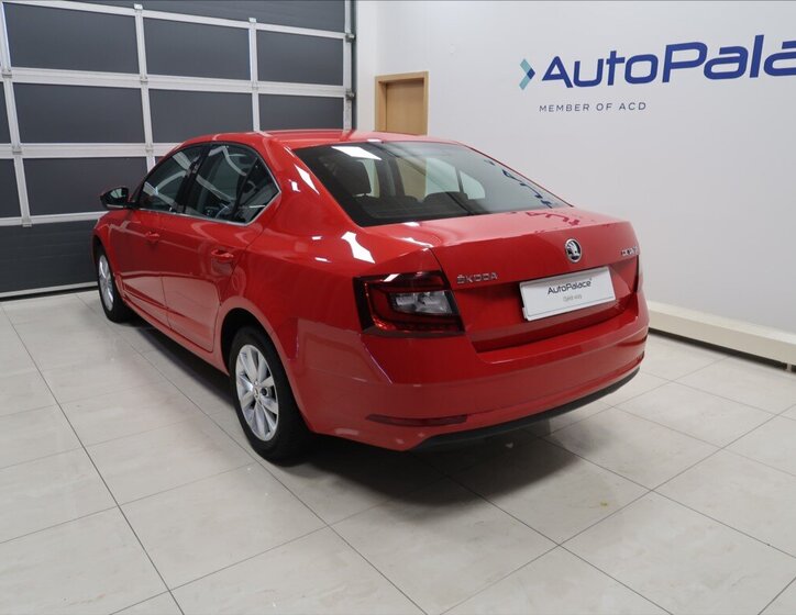 Škoda Octavia Liftback 1,6 l 85 kw