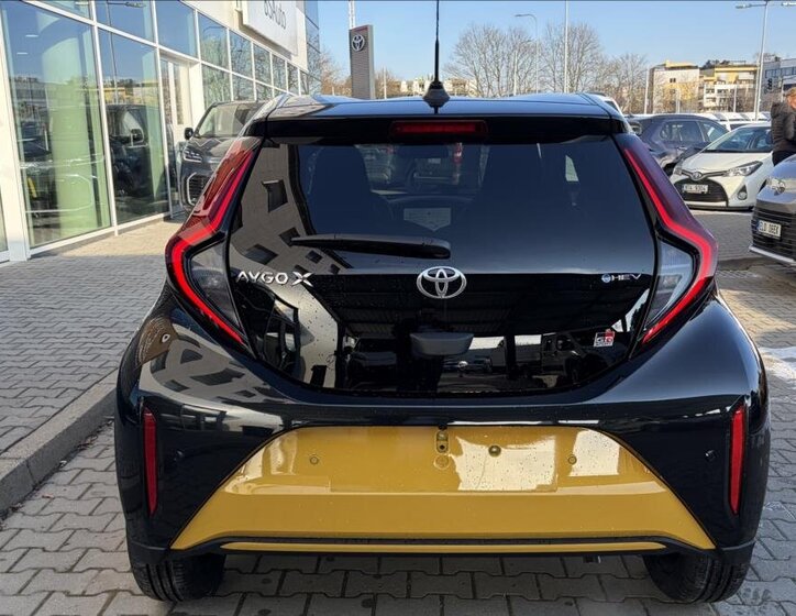 Toyota Aygo Hatchback 1,5 l 85 kw