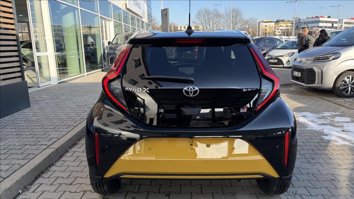 Toyota Aygo Hatchback 1,5 l 85 kw