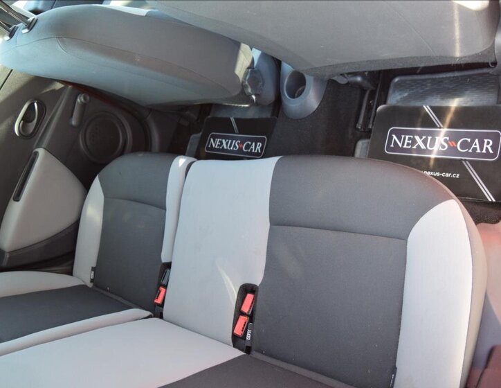 Renault Clio Kombi 1,1 l 74 kw