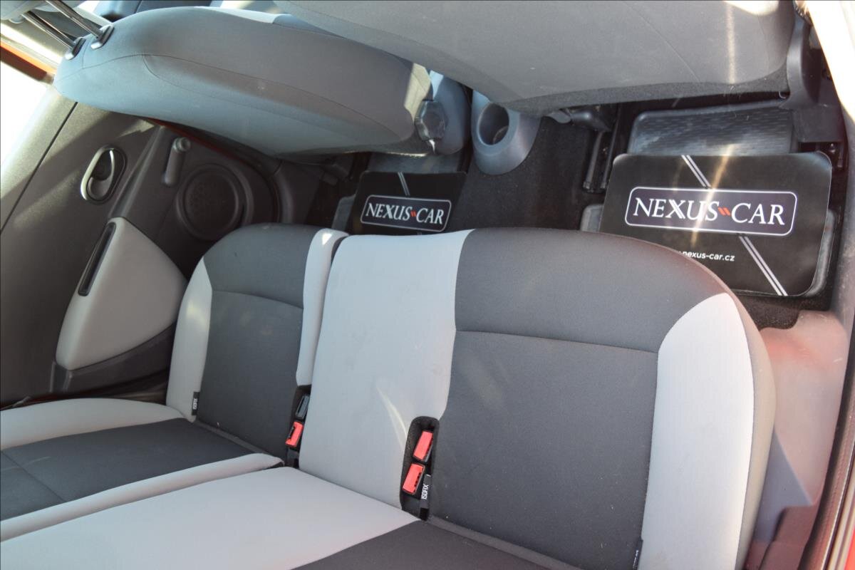 Renault Clio Kombi 1,1 l 74 kw