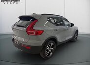 Volvo XC40 SUV / Terénní 2,0 l 120 kw