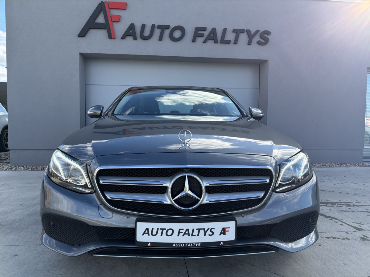 Mercedes-Benz Třídy E