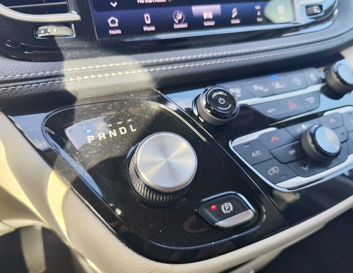 Chrysler Pacifica MPV 3,6 l 214 kw