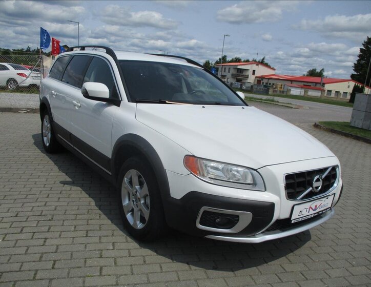 Volvo XC70 6