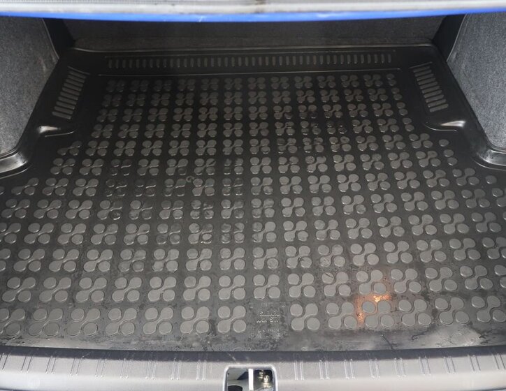 Subaru WRX STI Sedan / Limuzína 2,5 l 221 kw