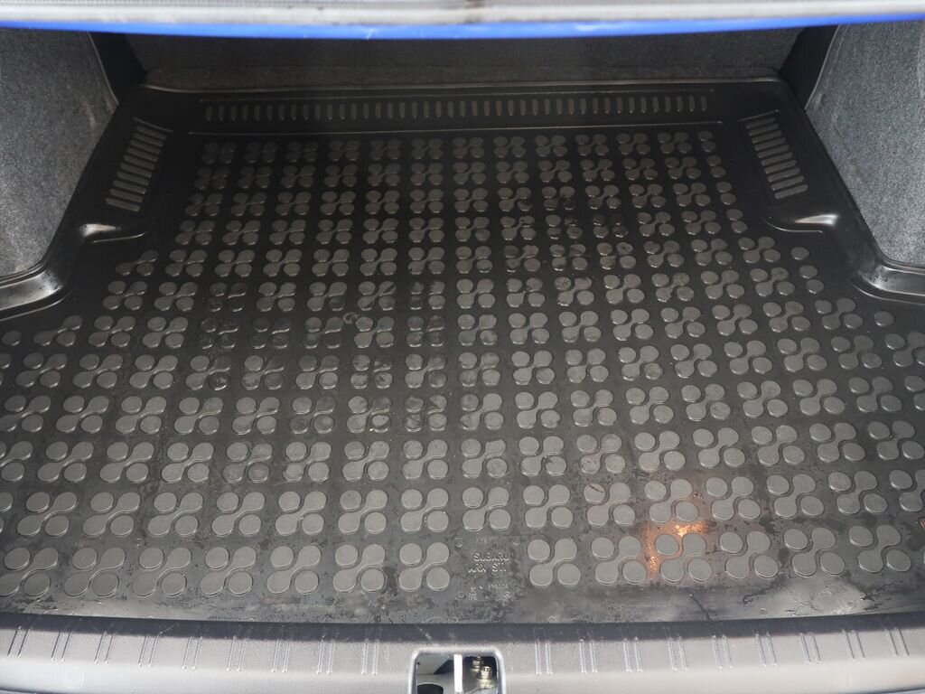 Subaru WRX STI Sedan / Limuzína 2,5 l 221 kw