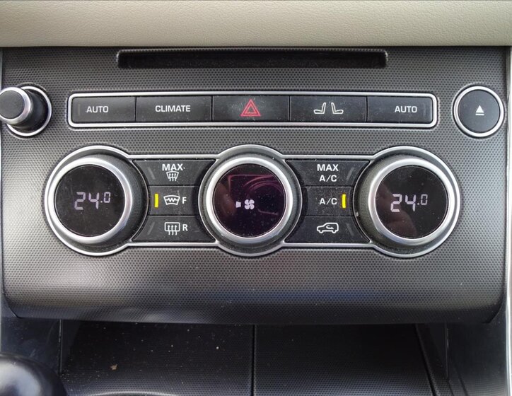 Land Rover Range Rover Sport SUV / Terénní 3,0 l 190 kw