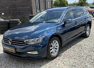 Volkswagen Passat 1