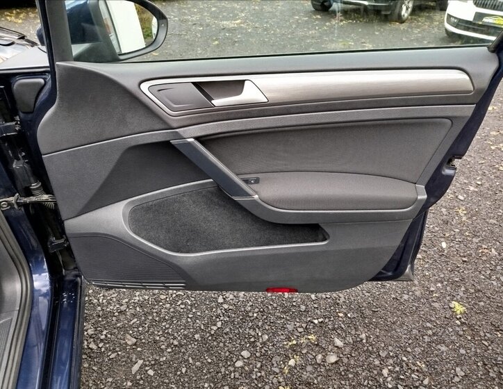 Volkswagen Golf Hatchback 1,4 l 90 kw