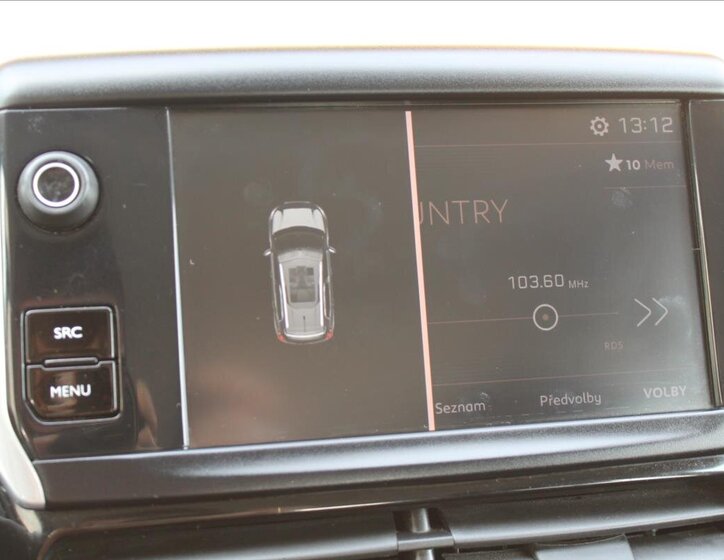 Peugeot 2008 SUV / Terénní 1,2 l 60 kw