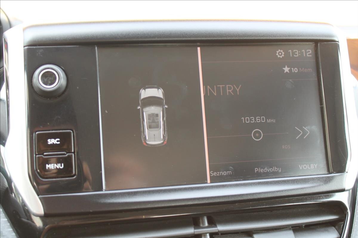 Peugeot 2008 SUV / Terénní 1,2 l 60 kw