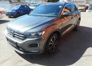 Volkswagen T-Roc SUV / Terénní 1,5 l 110 kw