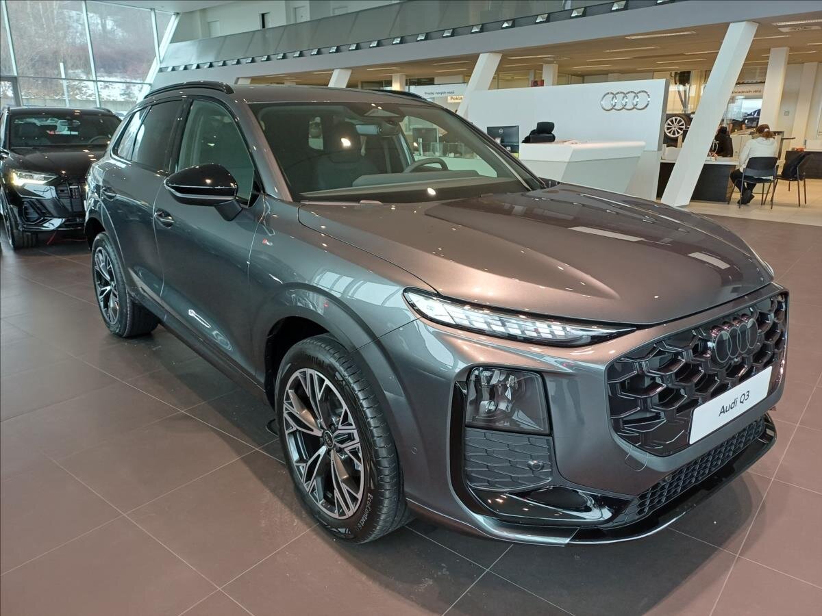 Audi Q3 SUV / Terénní 1,5 l 110 kw