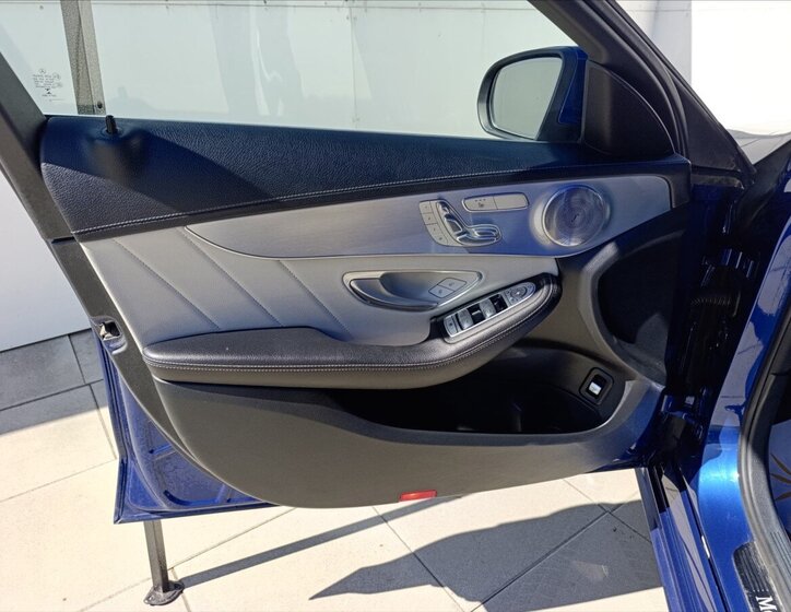 Mercedes-Benz Třídy C Kombi 2,1 l 150 kw