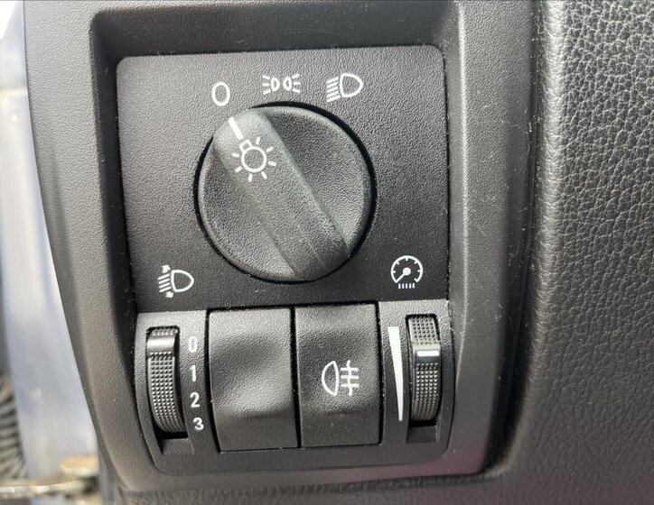 Opel Astra Hatchback 1,7 l 55 kw