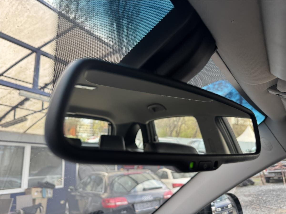 Chevrolet Captiva SUV / Terénní 2,0 l 110 kw