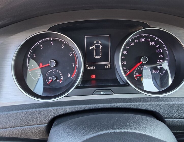 Volkswagen Golf Hatchback 1,2 l 63 kw