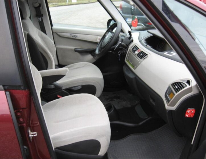 Citroën C4 Picasso Kombi 1,6 l 80 kw