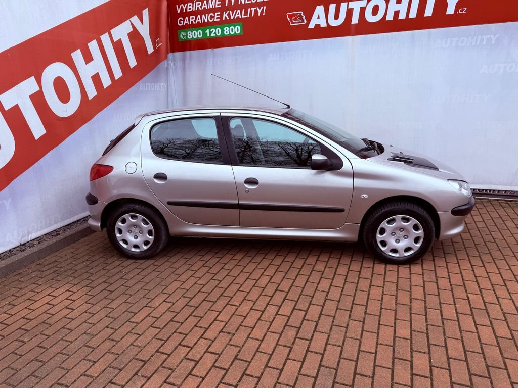 Peugeot 206 Hatchback 1,4 l 55 kw