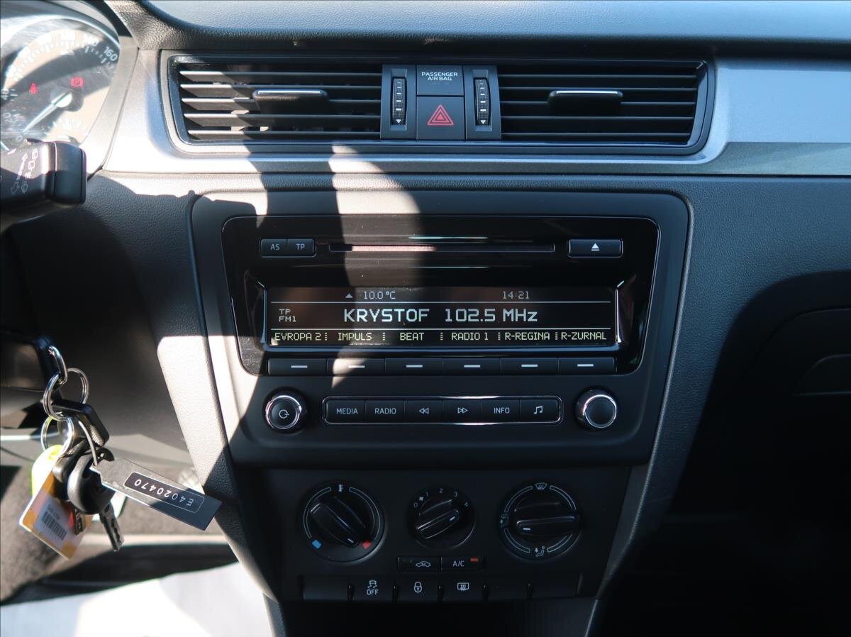 Škoda Rapid Sedan / Limuzína 1,2 l 63 kw