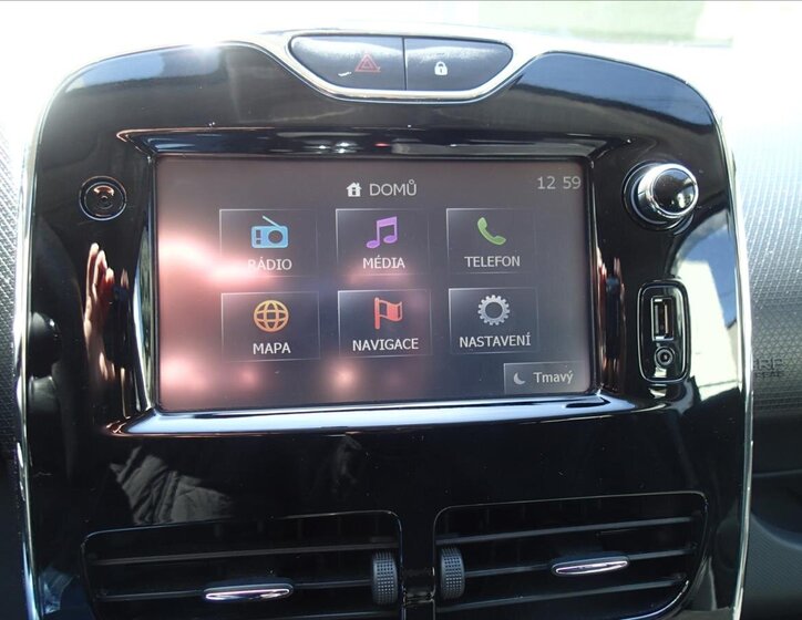 Renault Clio Hatchback 1,1 l 54 kw