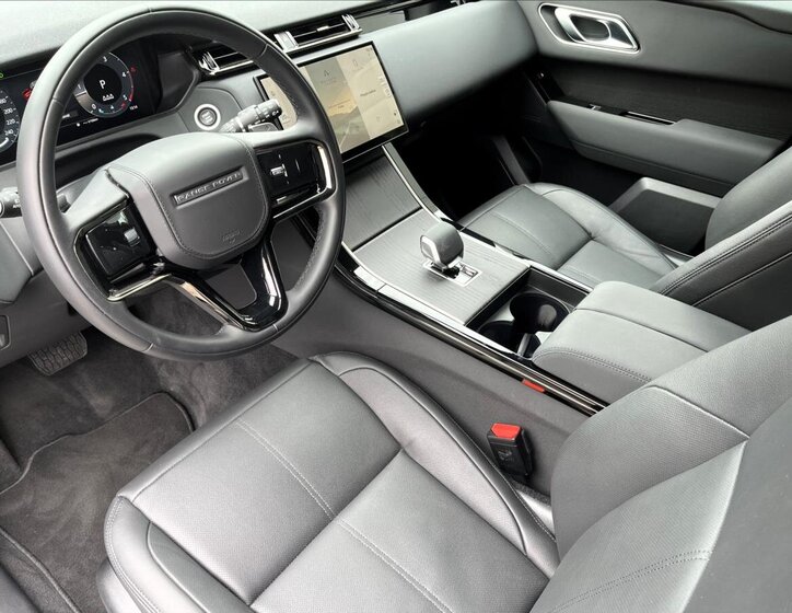 Land Rover Range Rover Velar SUV / Terénní 2,0 l 150 kw