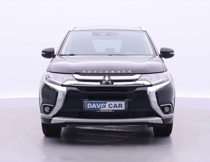 Mitsubishi Outlander 2