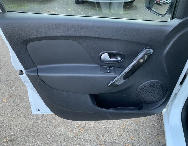 Dacia Logan Kombi 999,0 74 kw