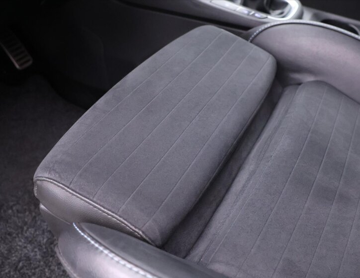 Hyundai i30 Hatchback 2,0 l 720 kw