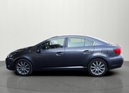 Toyota Avensis Sedan / Limuzína 2,0 l 112 kw