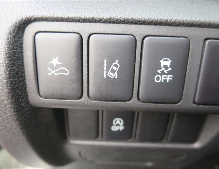 Mitsubishi Eclipse Cross SUV / Terénní 2,3 l 109 kw