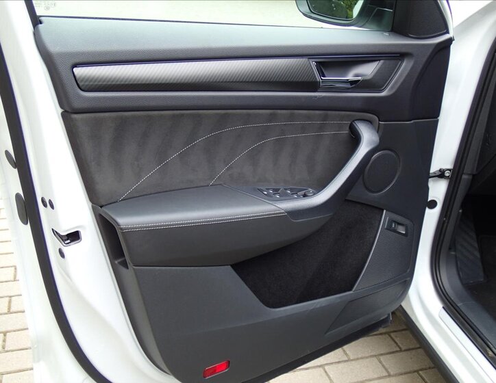 Škoda Kodiaq SUV / Terénní 1,5 l 110 kw