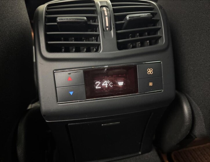 Mercedes-Benz Třídy E Kombi 3,0 l 170 kw