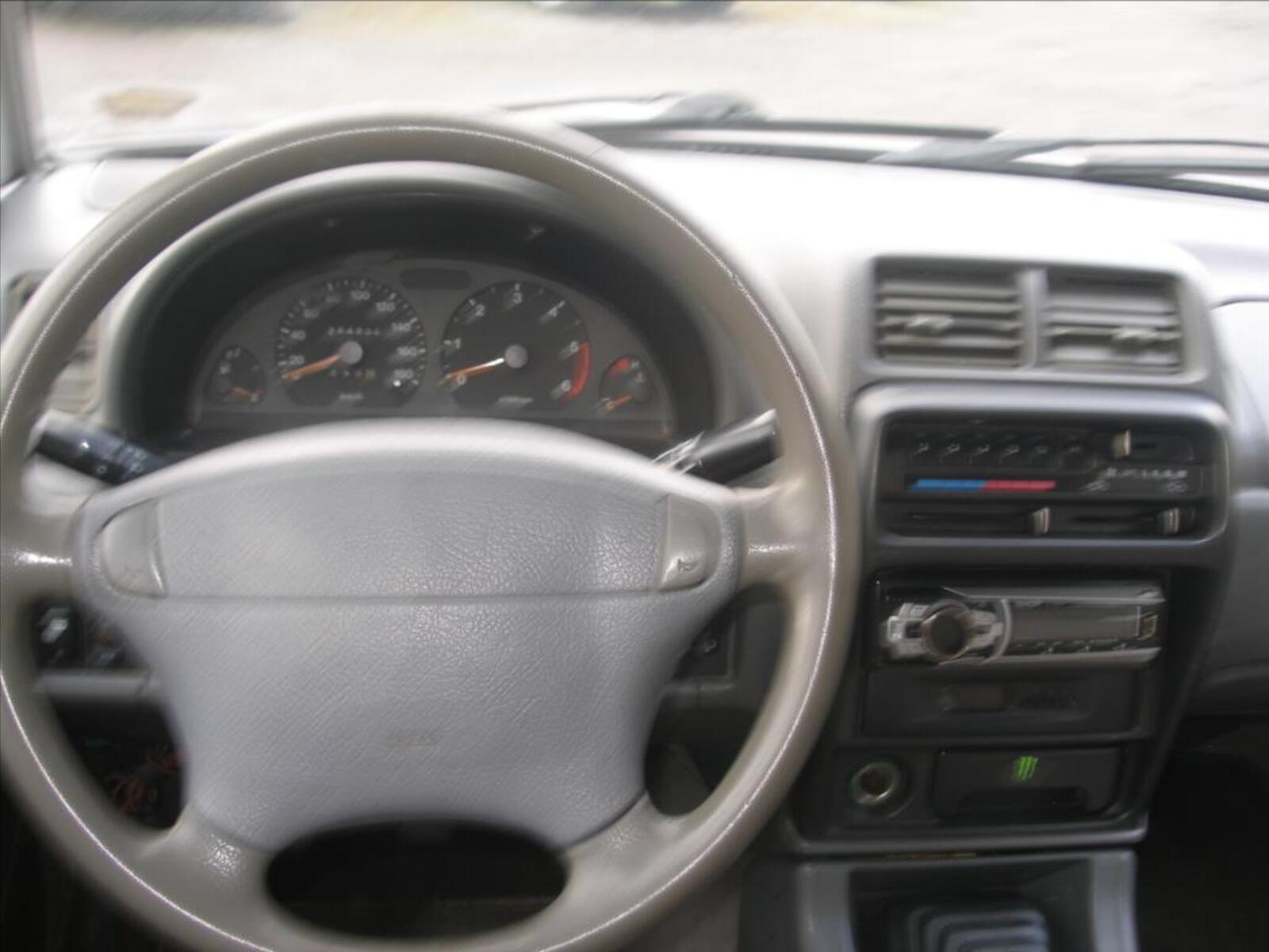 Suzuki Grand Vitara 9