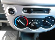 Chevrolet Spark Hatchback 995,0 49 kw
